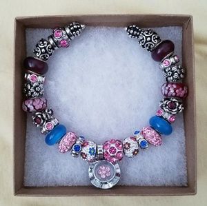 Gorgeous Cuff Bracelet